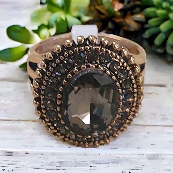Jewelry - VINTAGE CRYSTAL TURKISH DESIGN ANTIQUE RING